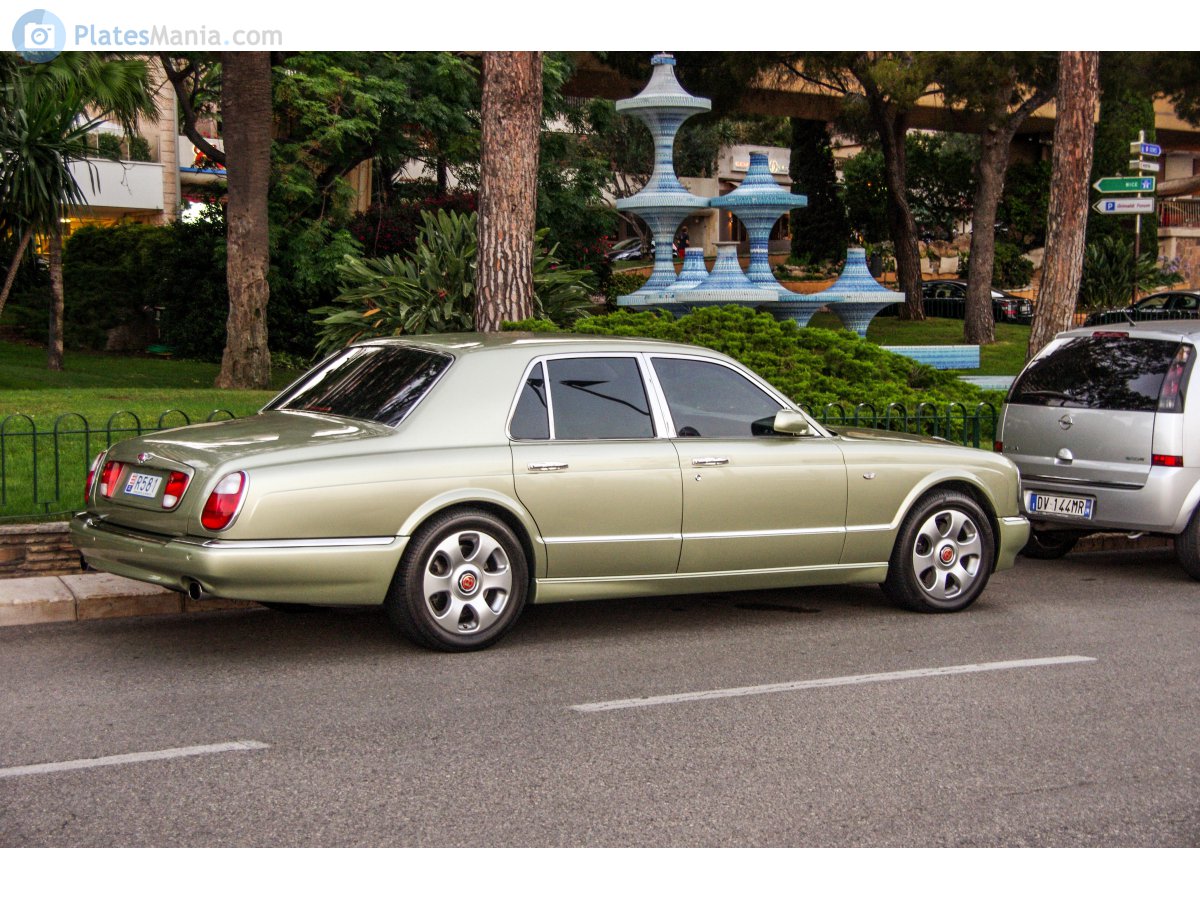 R581, Bentley Arnage 1st gen, 1998–2005