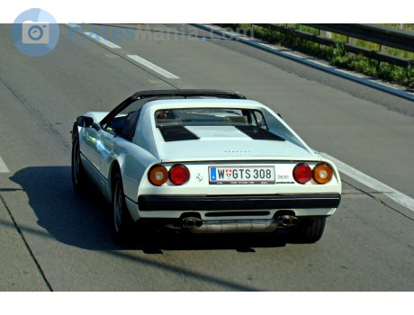 W GTS 308, Ferrari 308