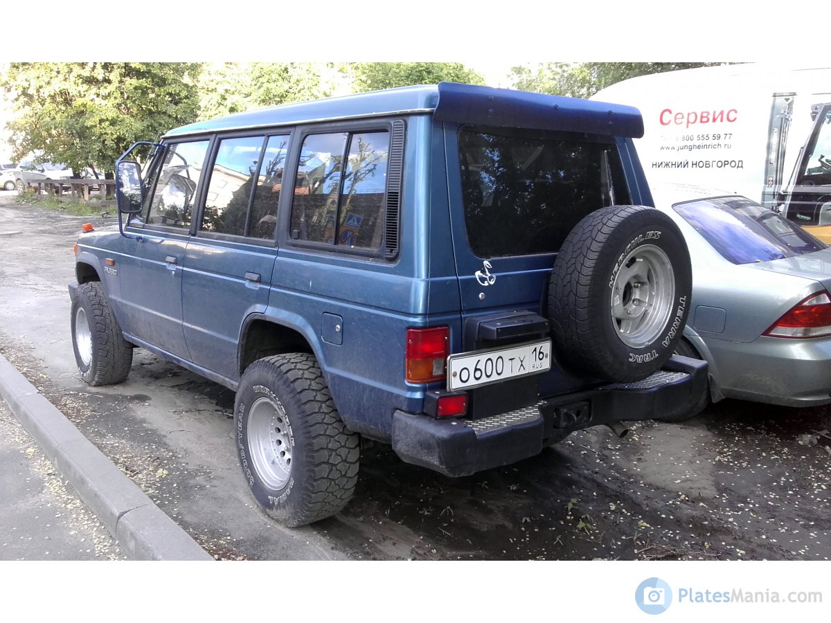 о 600 тх 16, Mitsubishi Pajero 1st gen 5-door SUV (L040/L140/N*), 1982–1991