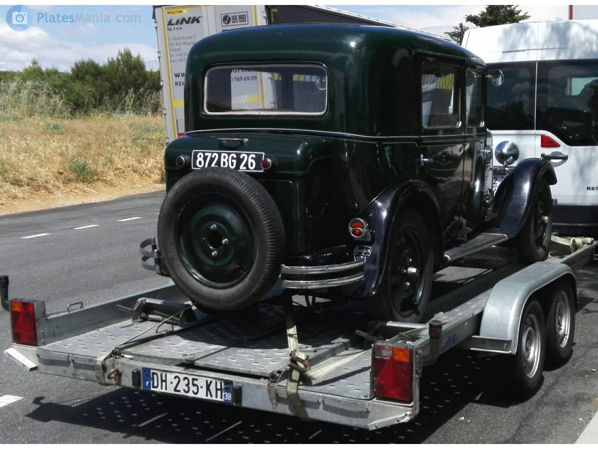 872 BG 26, Peugeot 201 