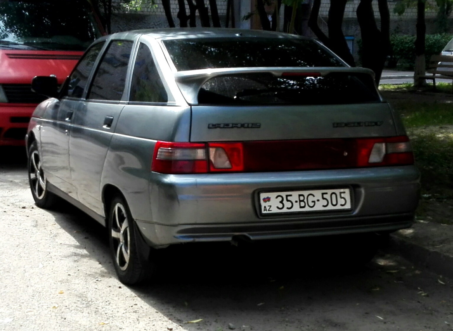 35 BG 505, Lada (VAZ) 2112 