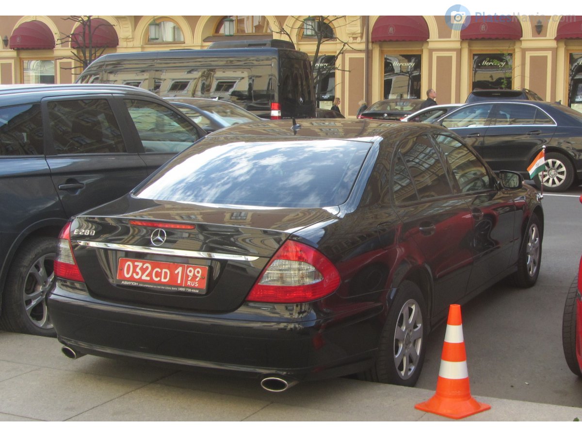 032 CD 1 99, Mercedes-Benz E-Klasse 3rd gen Sedan (W211), 2002­–2009