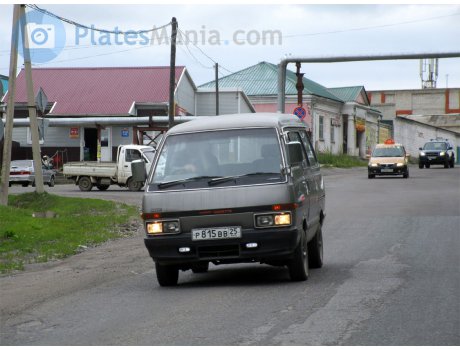 р815вв25, Nissan Cherry Vanette