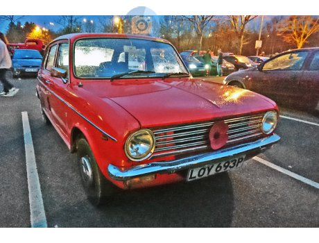 LOY 693P, Austin Maxi