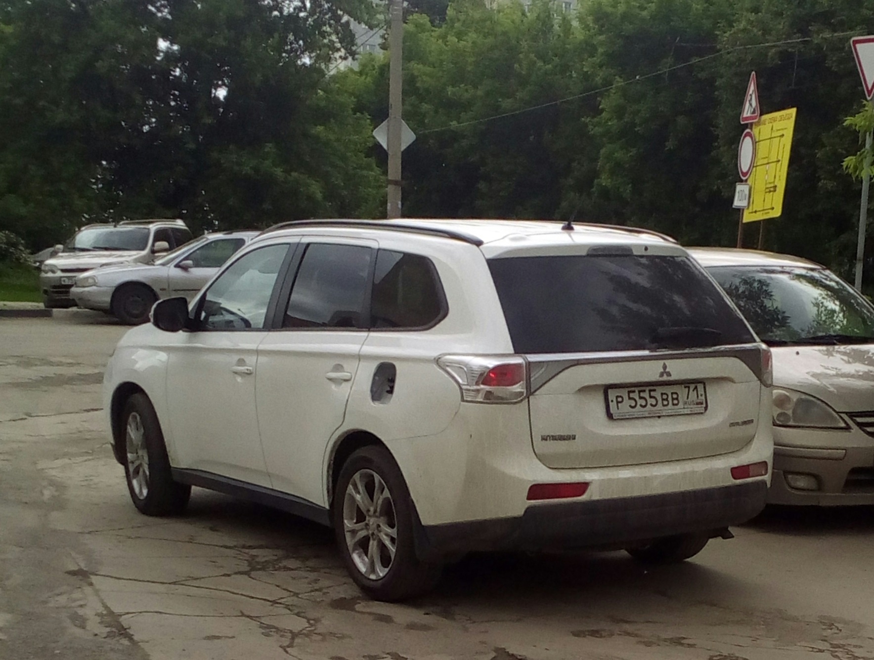 м100вв71. автобус хендай юниверс space luxury. вв 71. вв 71. нива 2123 лифтованная.