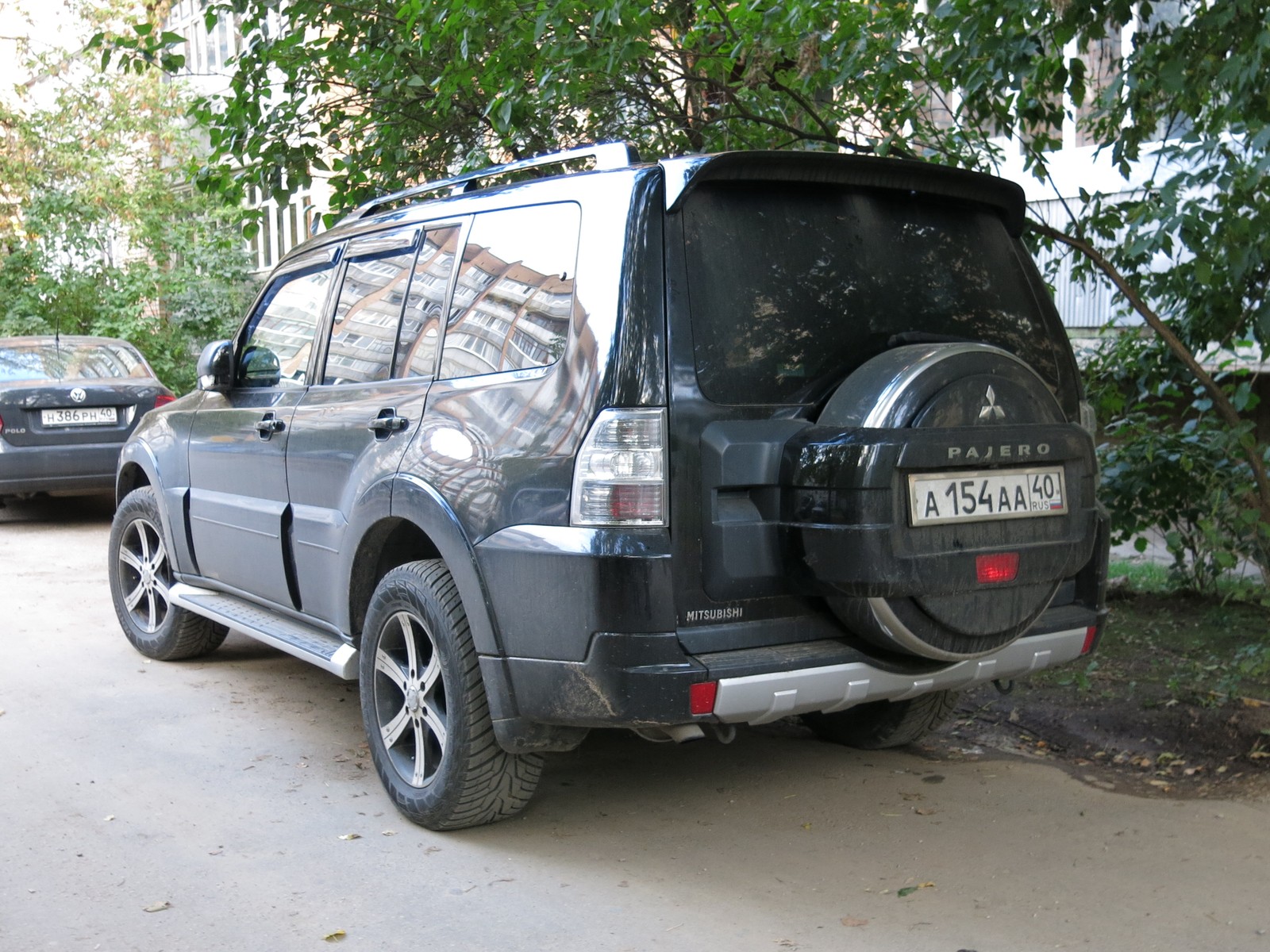 а 154 аа 40, Mitsubishi Pajero 