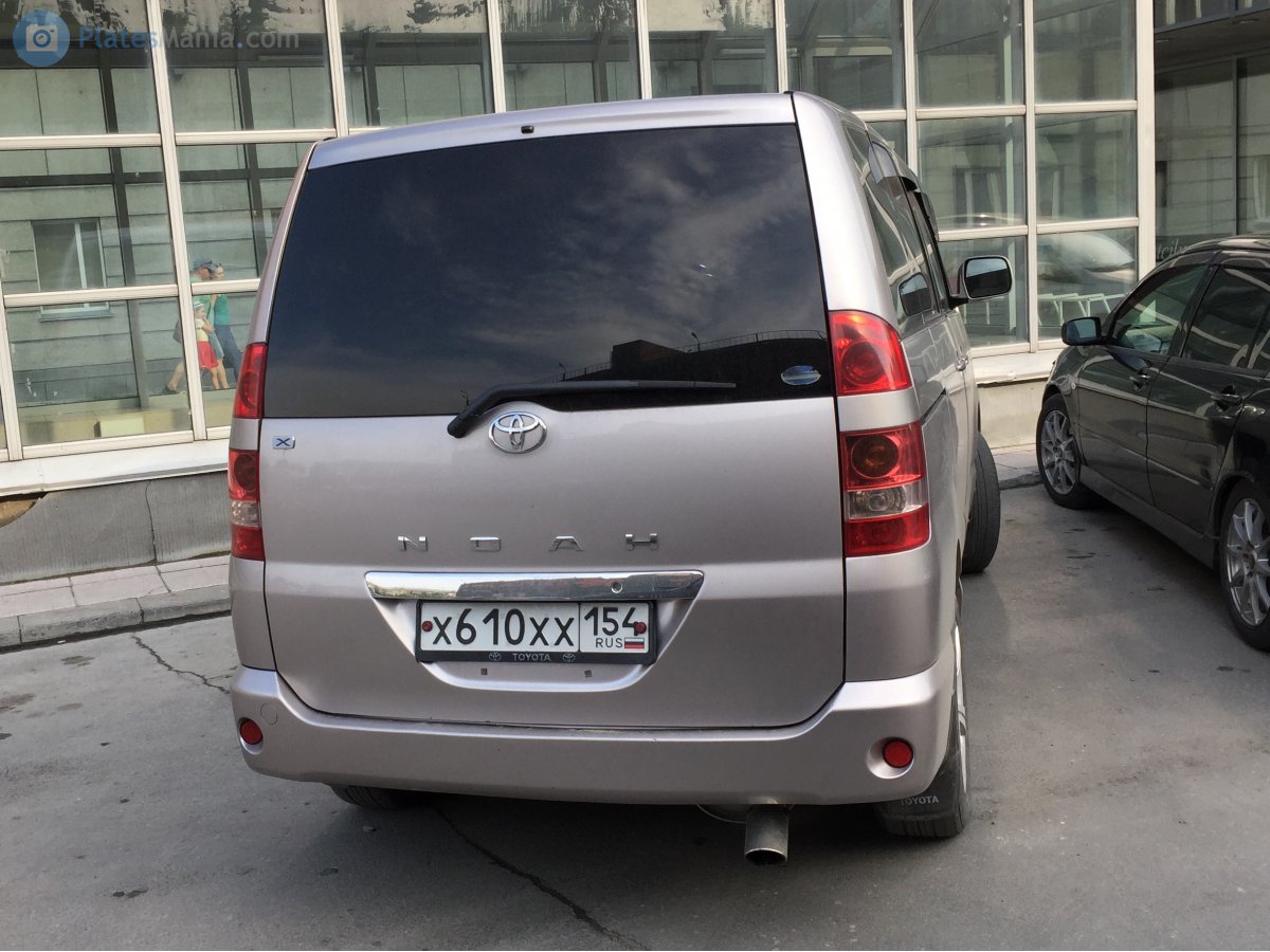 х 610 хх 154, Toyota Noah 