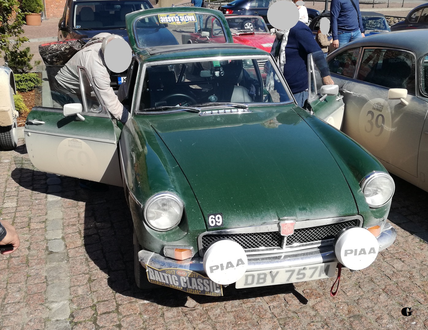 DBY757M, MG B 1st gen GT Coupé, 1965–1980