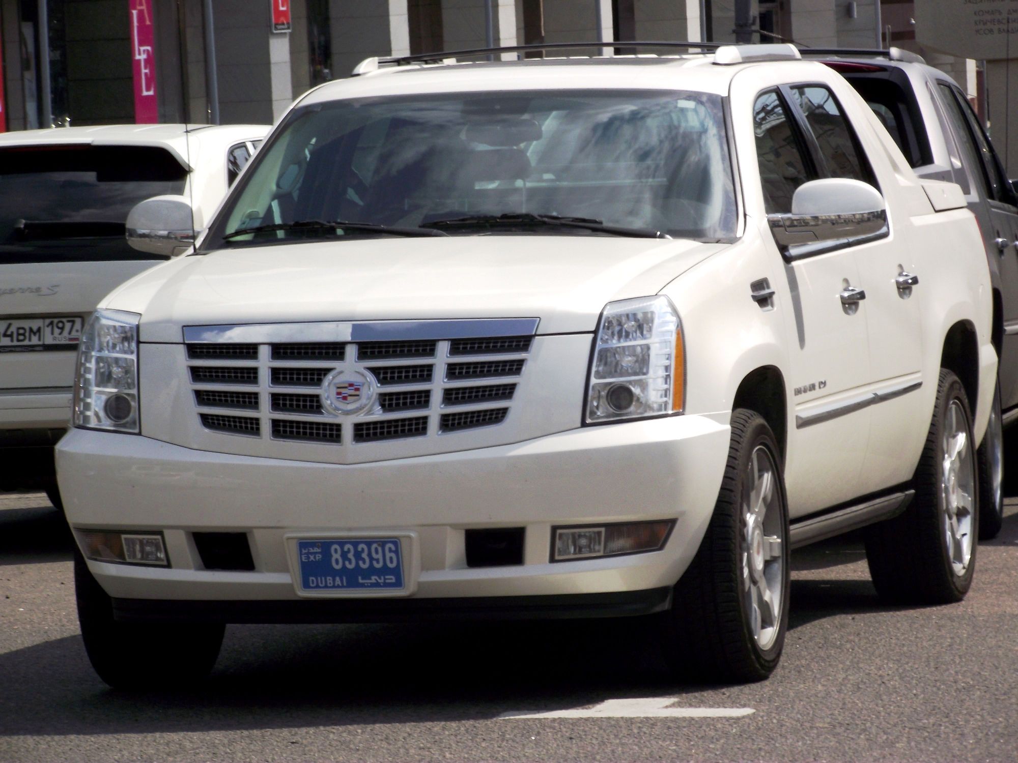 83396, Cadillac Escalade 3rd gen EXT (GMT946), 2006–2014