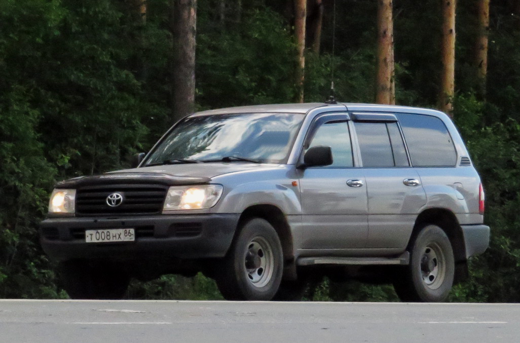 т 008 нх 86, Toyota Land Cruiser 