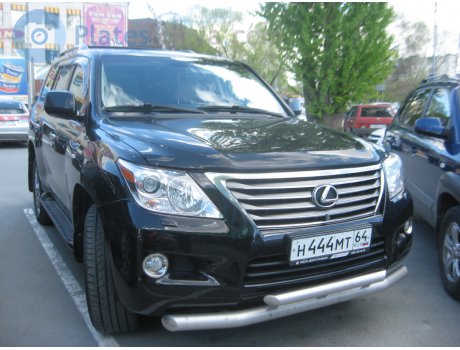 н444мт64, Lexus LX