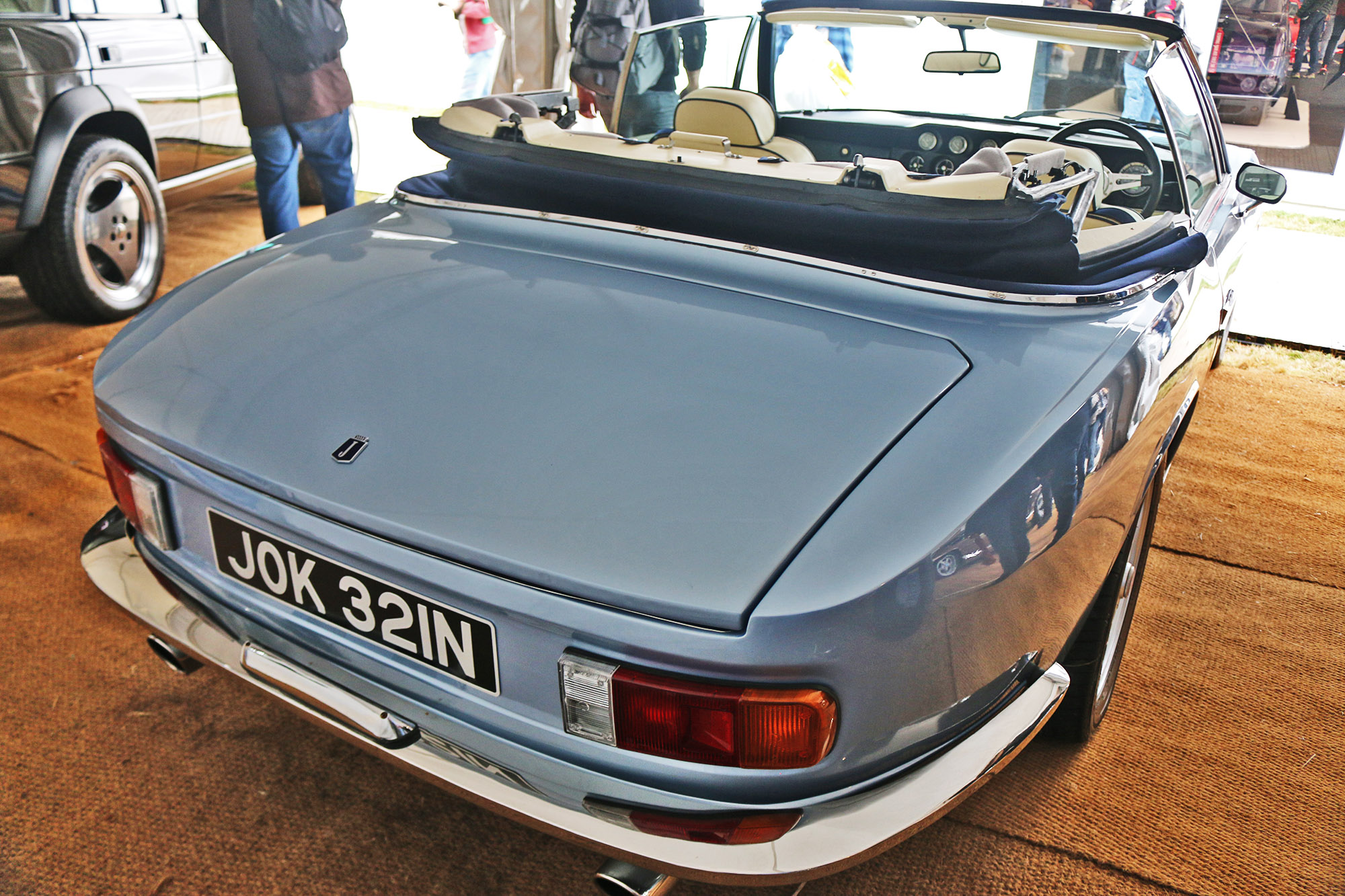 JOK321N, Jensen Interceptor 