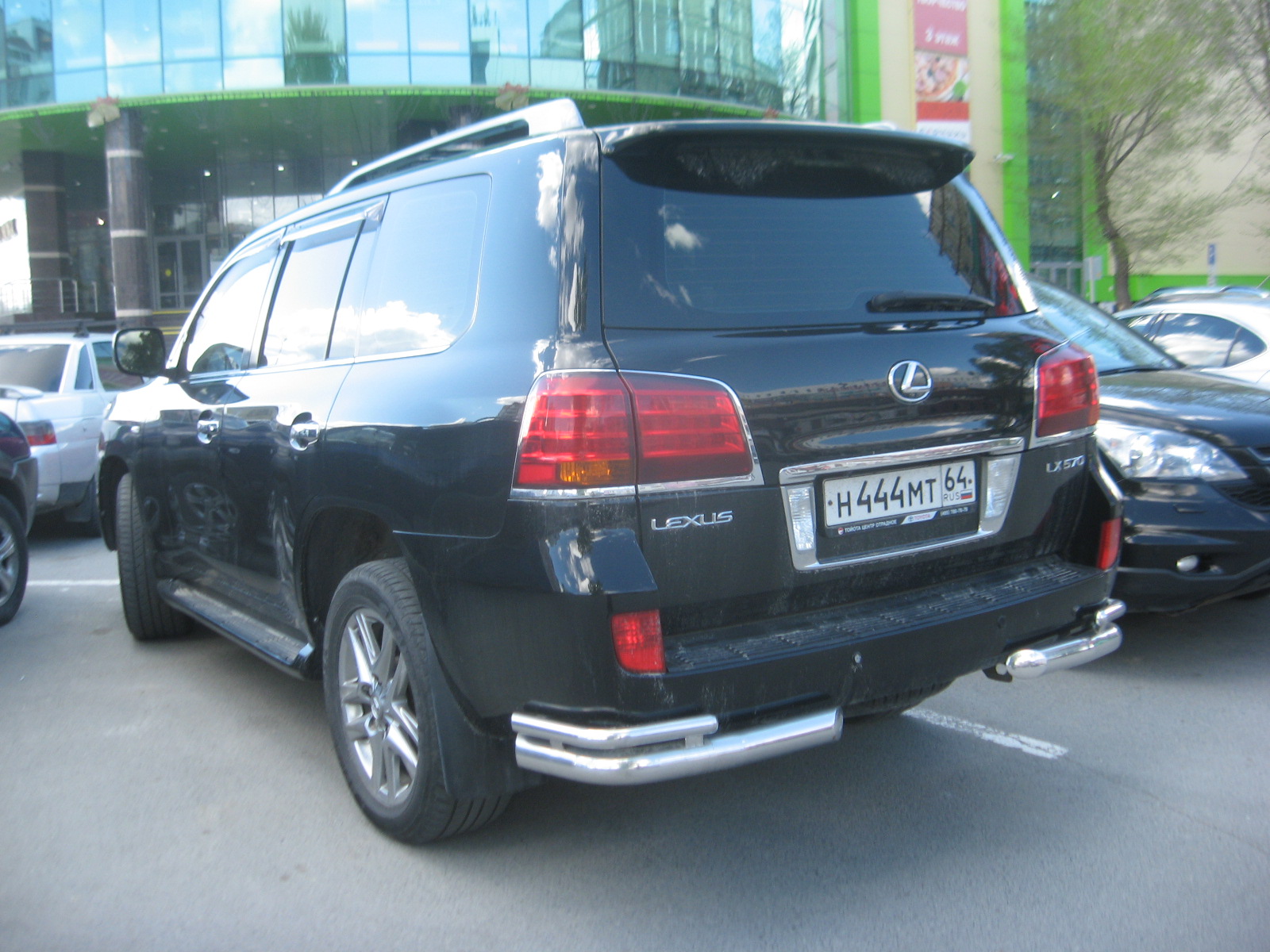 н 444 мт 64, Lexus LX 