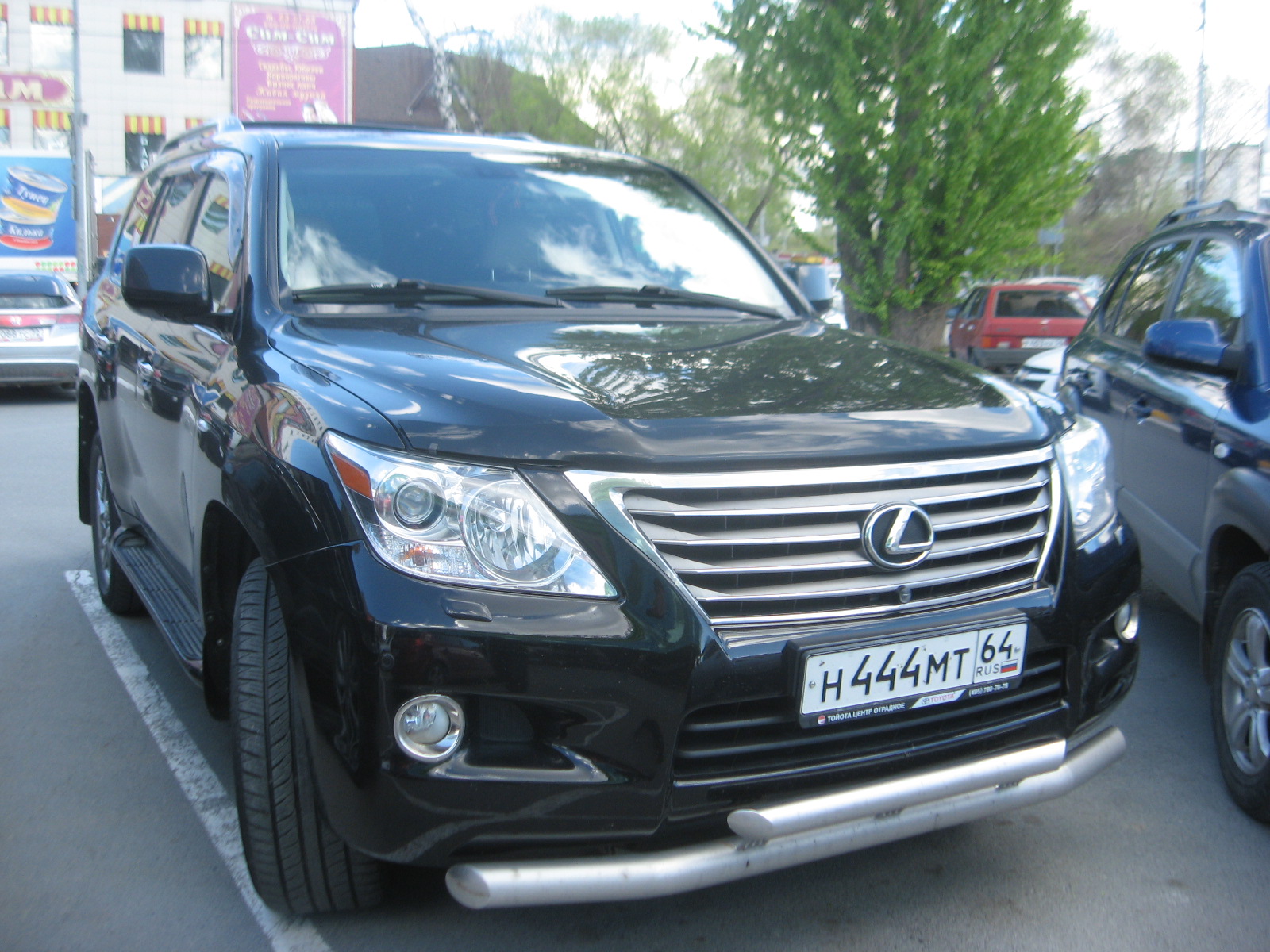 н 444 мт 64, Lexus LX 