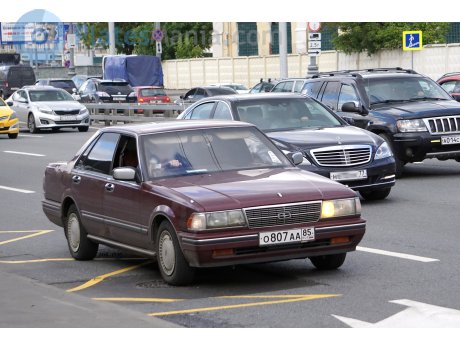 о807аа85, Nissan Gloria
