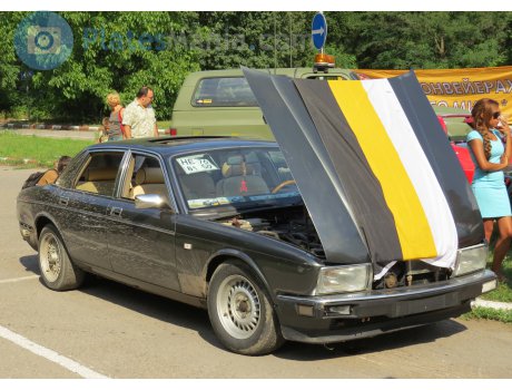 не 8159 76, Daimler Double Six