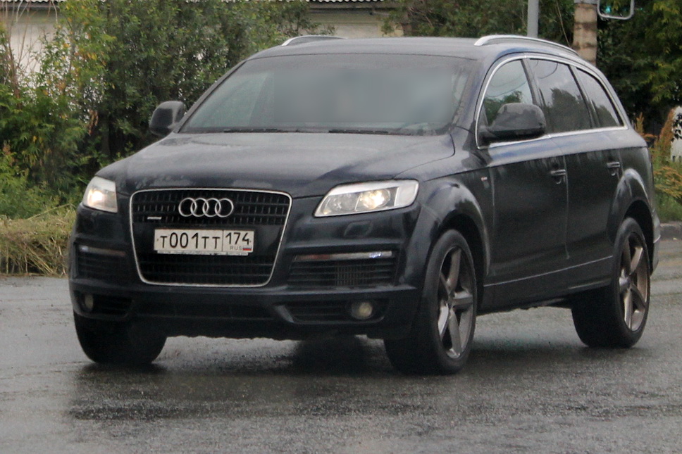 т 001 тт 174, Audi Q7 1st gen (4LB), 2005–2009