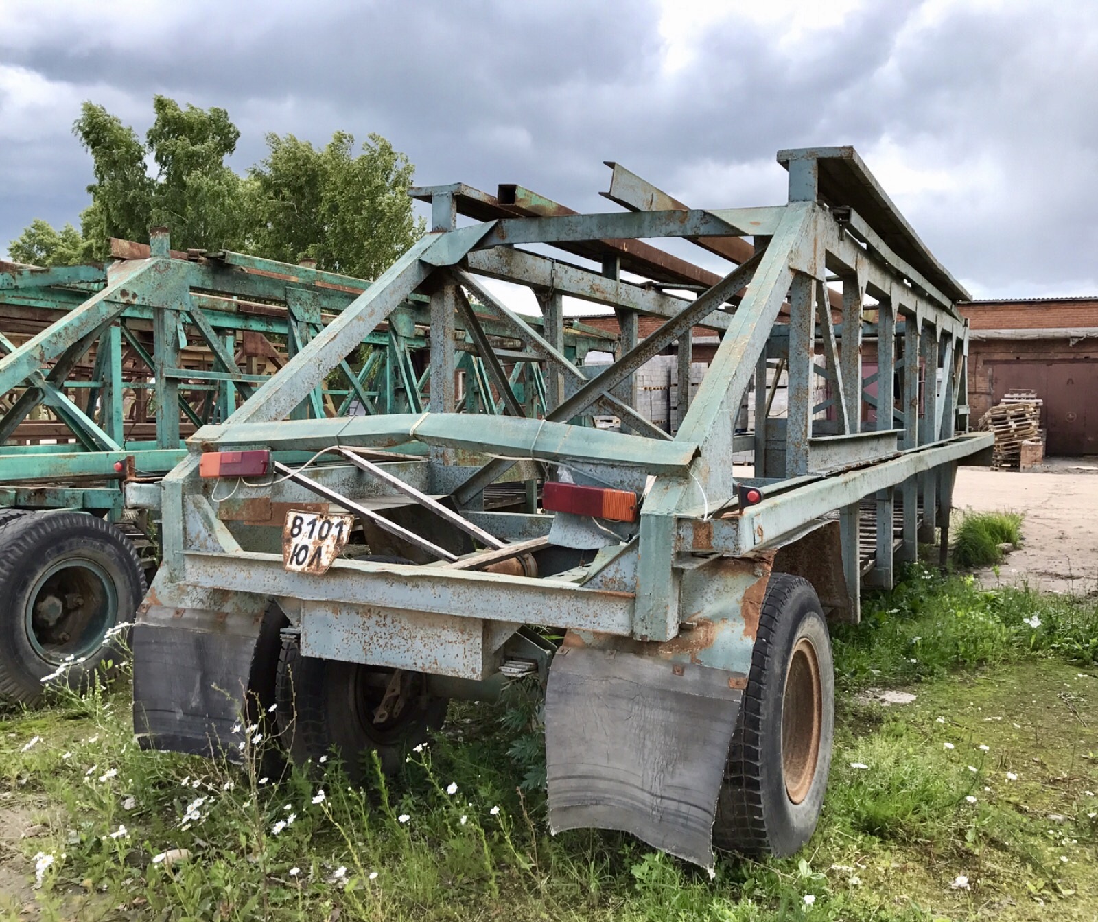 8101 ЮЛ, Kanashskiy zavod Stroytekhnika 9496 