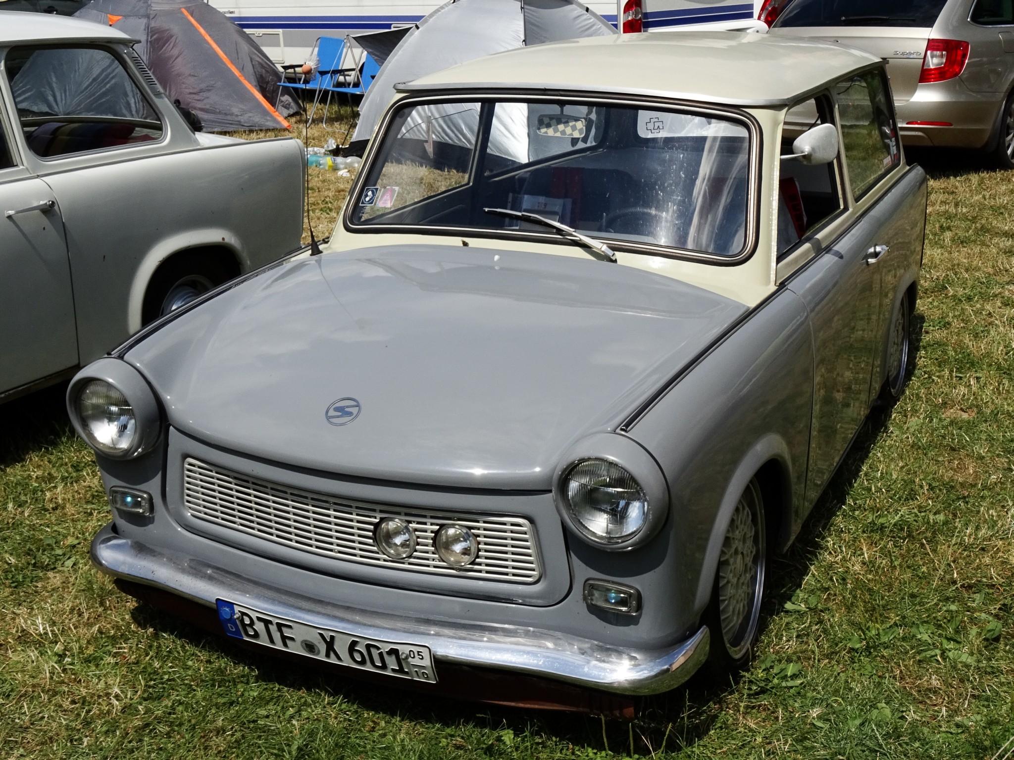 BTF X 601 (05/10), Trabant 601 Universal, 1964–1990
