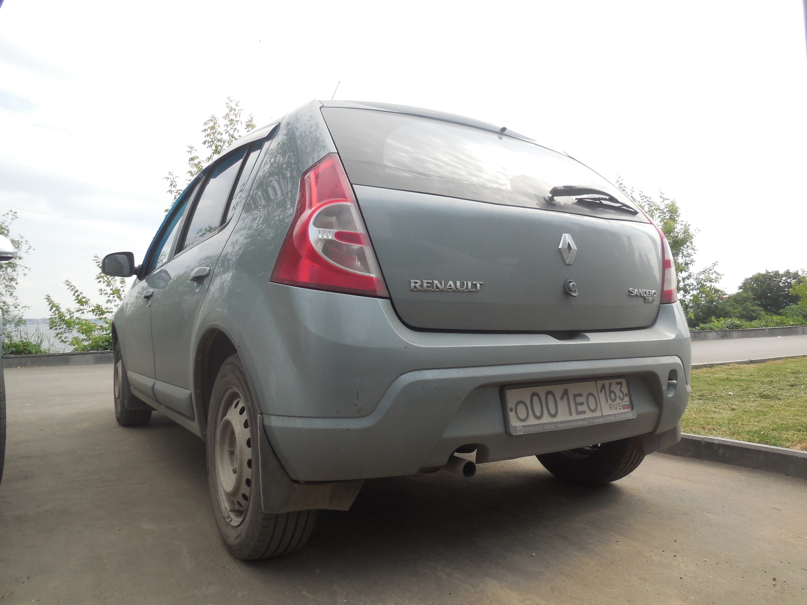 о 001 ео 163, Renault Sandero 