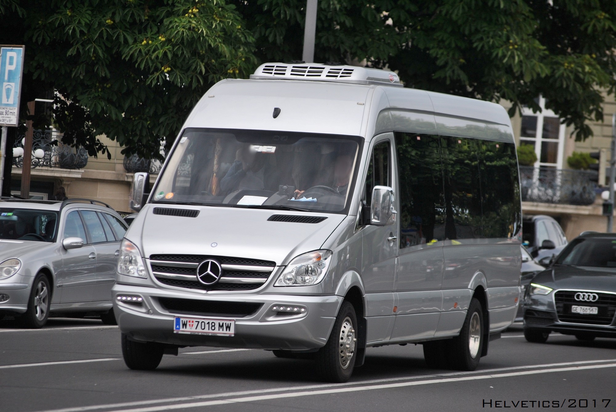 W 7018 MW, Mercedes-Benz Sprinter 2nd gen (W906), 2006–2013