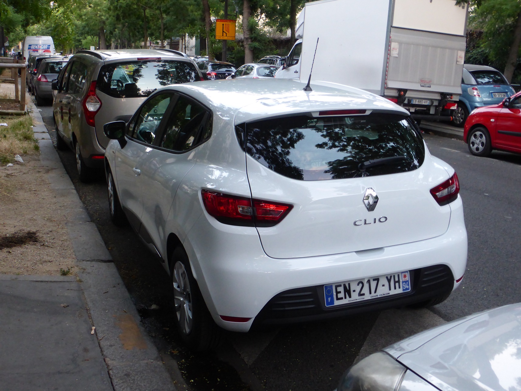 EN-217-YH, Renault Clio 4th gen Hatch (B98), 2012–2020