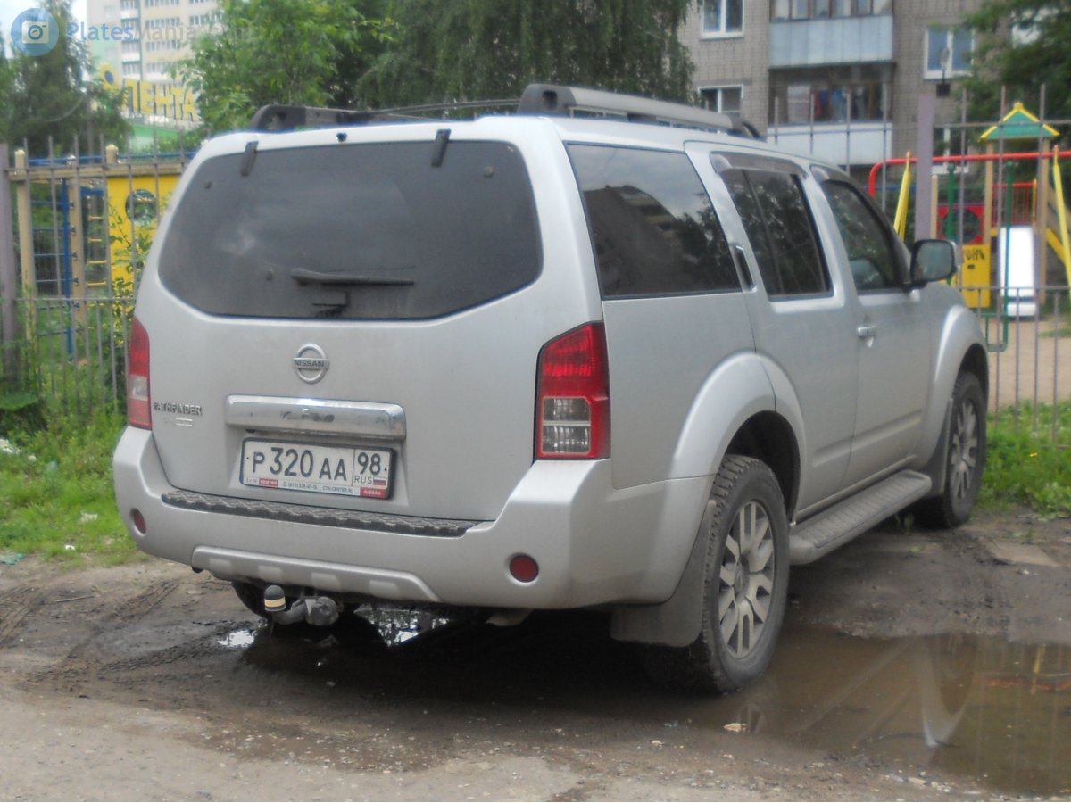 р 320 аа 98, Nissan Pathfinder 