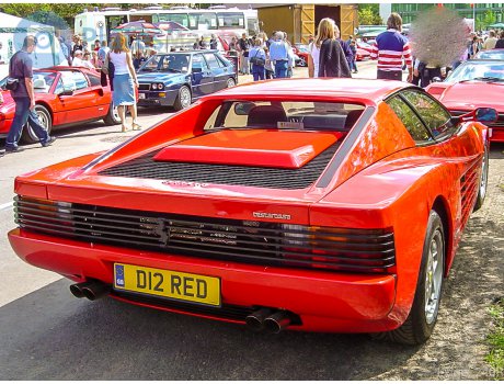 D12 RED, Ferrari Testarossa