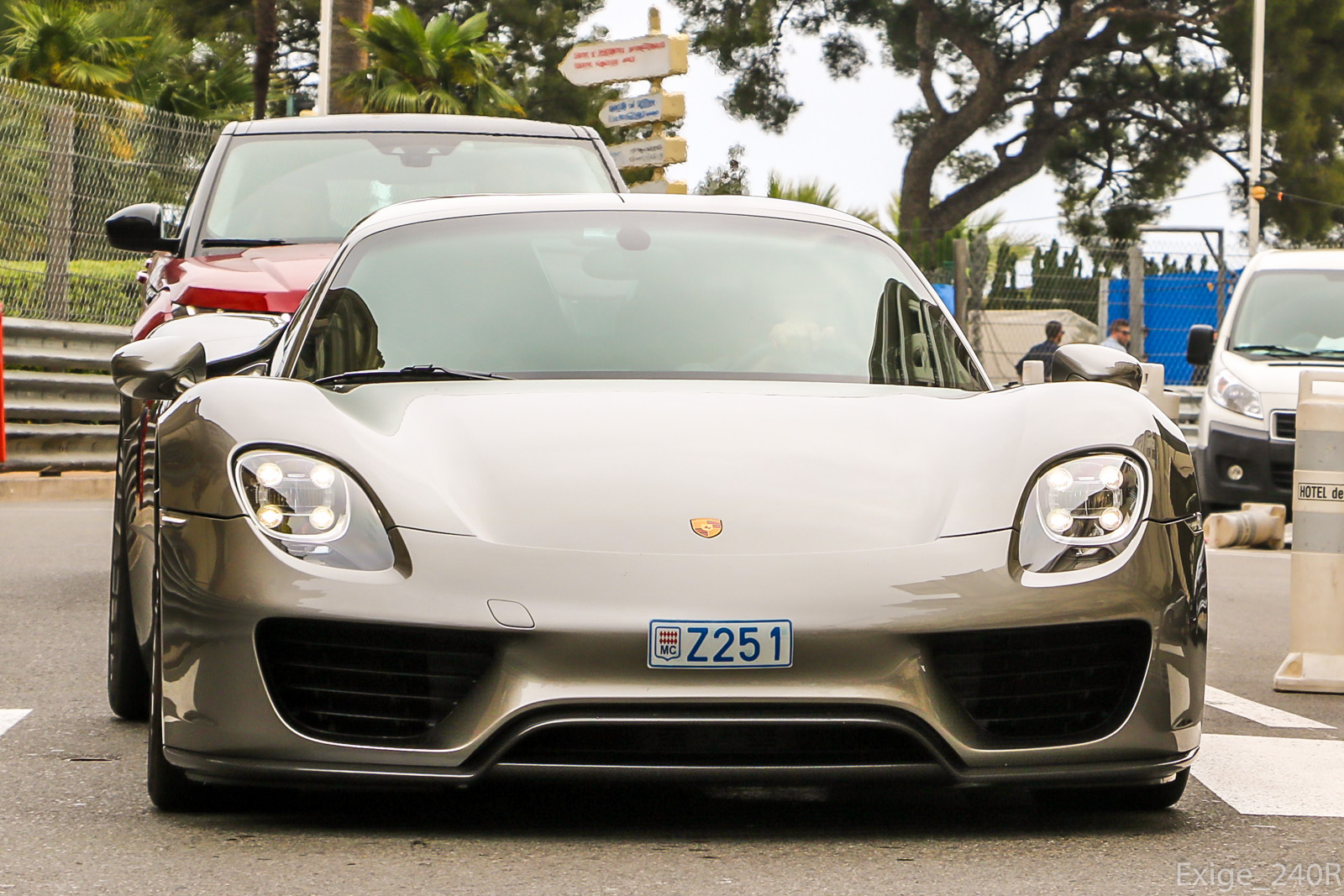 Z251, Porsche 918 1st gen, 2013–2015