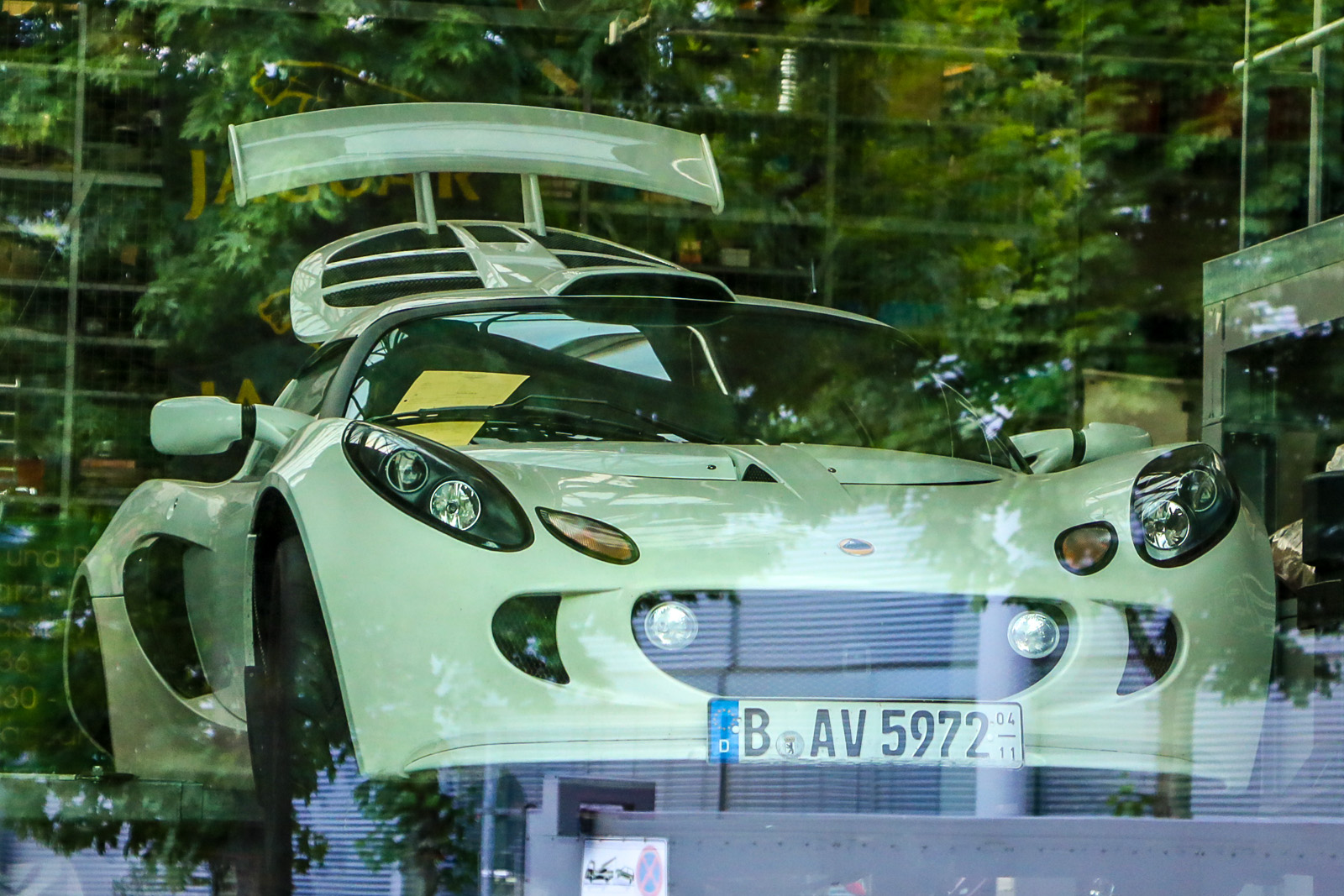 B AV 5972 (04/11), Lotus Exige Series 3, 2012–2021