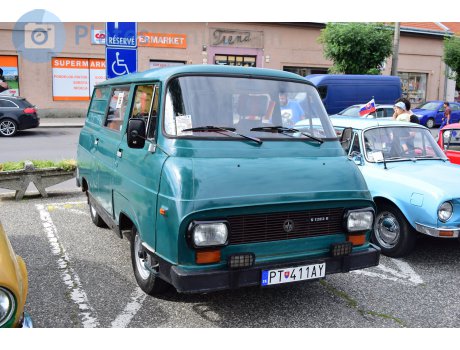 PT-411AY, TAZ (Trnava) Š 1203