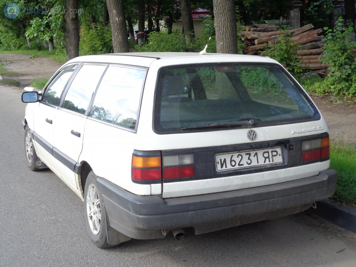 и 6231 ЯР, Volkswagen Passat 3rd gen Variant (B3; 35i), 1988–1993