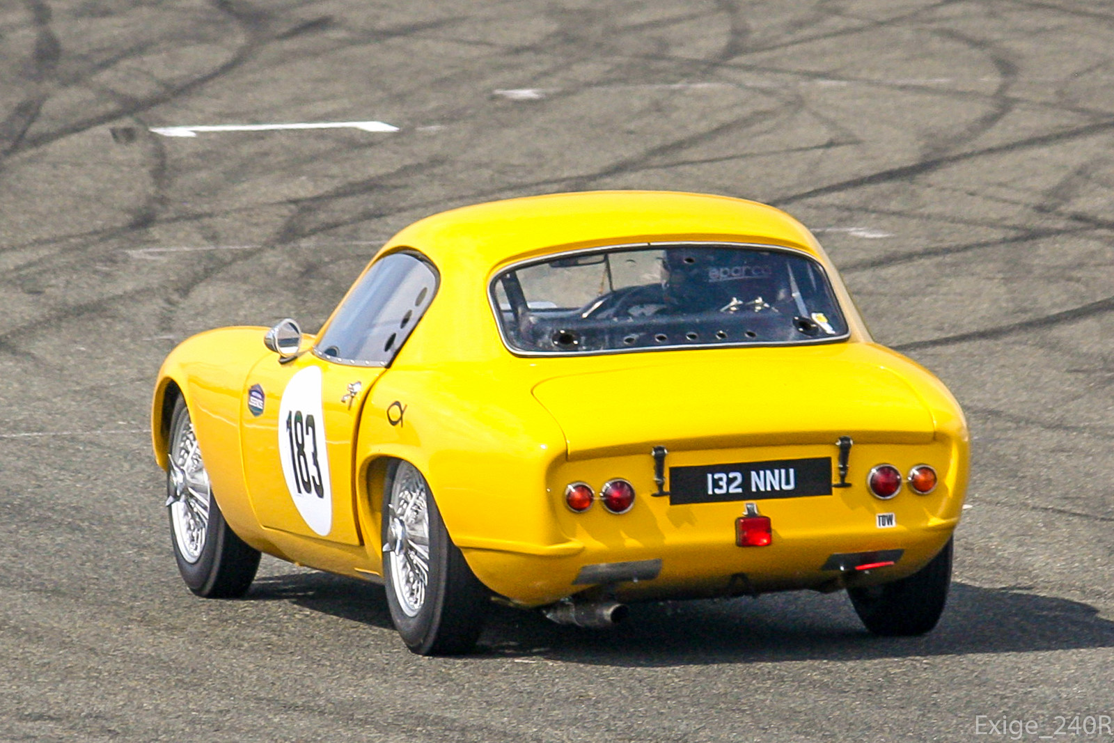 132NNU, Lotus Elite 
