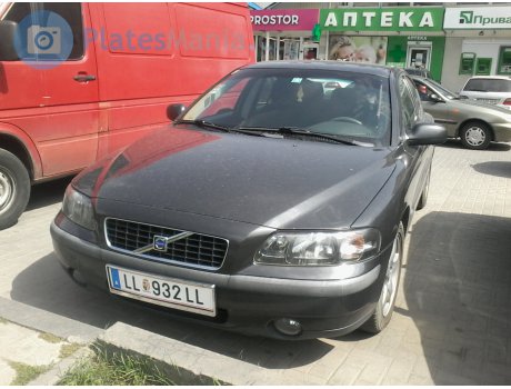 LL 932 LL, Volvo S60