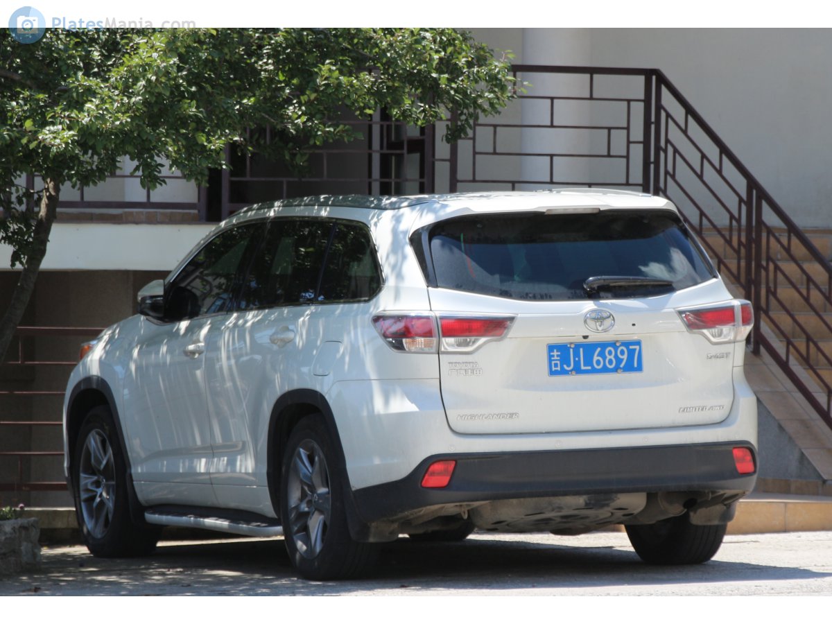 吉J·L6897, Toyota Highlander 3rd gen (XU50), 2013–2016