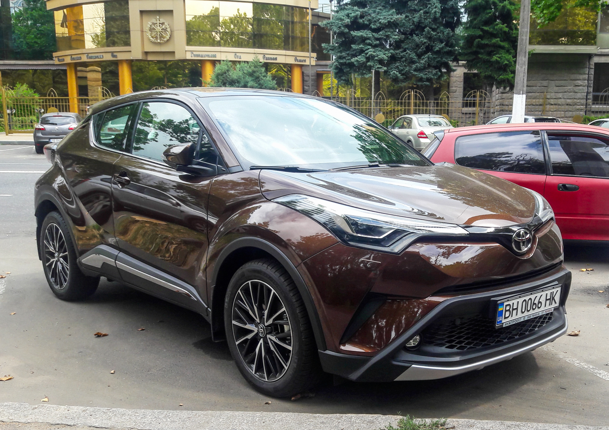 BH 0066 HK, Toyota C-HR 1st gen (AX10/AX50), 2016–2023