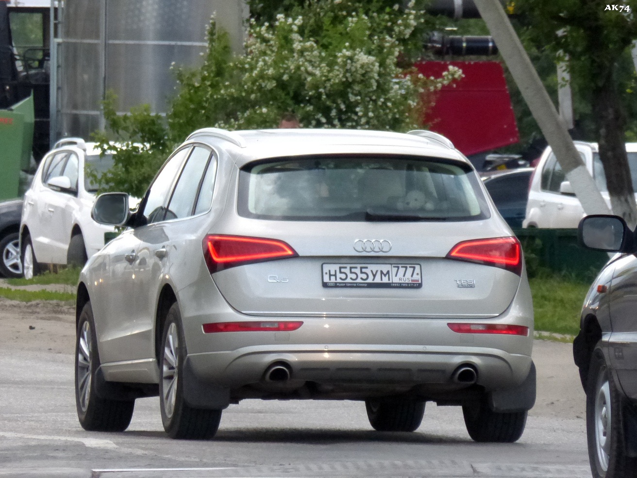 н 555 ум 777, Audi Q5 1st gen (8RB), 2008–2017