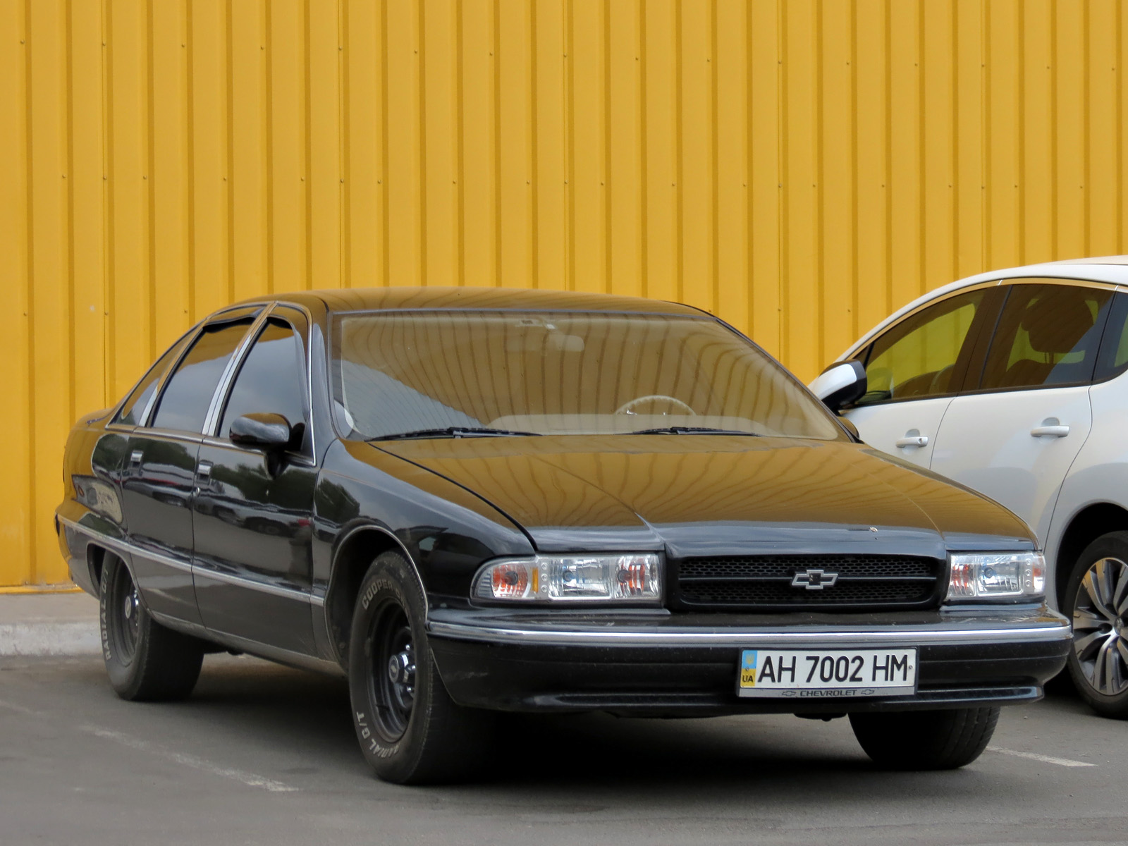 AH 7002 HM, Chevrolet Caprice 4th gen 4-door Sedan (B-body), 1990–1996