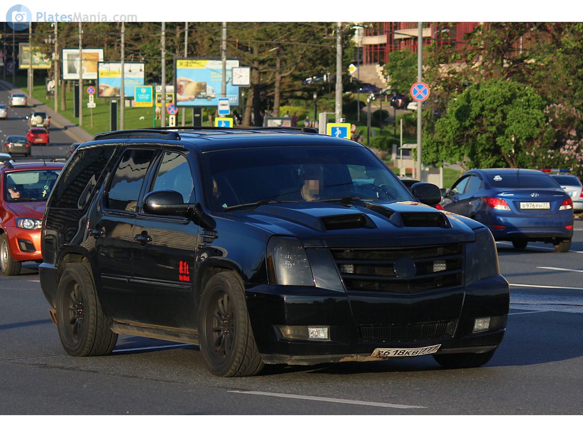 р 618 кв 777, Cadillac Escalade 
