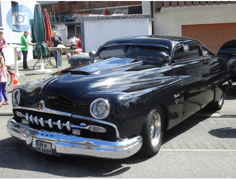 UN OK 666H, Lincoln Cosmopolitan