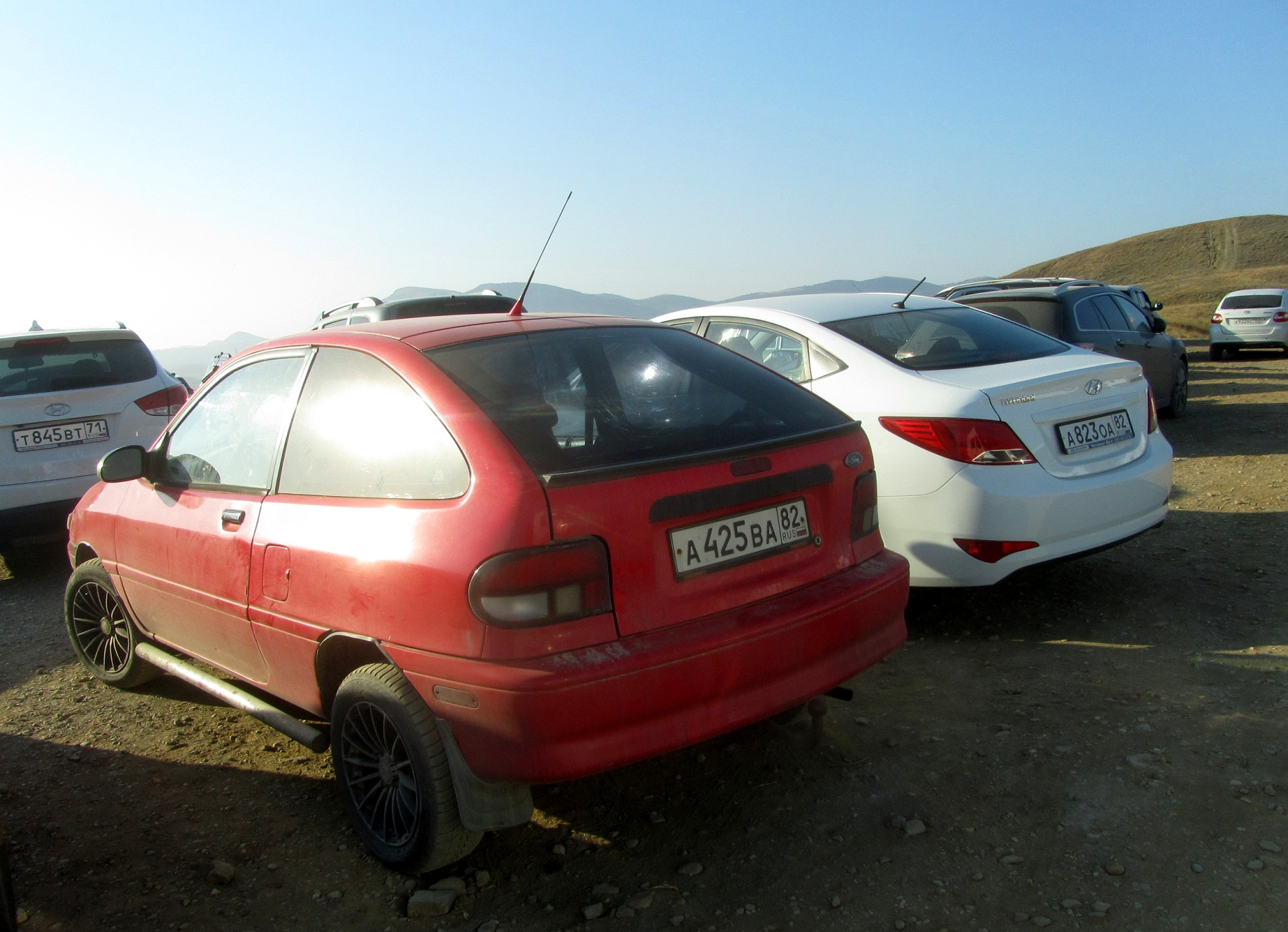 а 425 ва 82, Ford Aspire 1st gen 3-door Hatch (BT57), 1993–1996