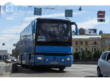 т093ет67, Mercedes-Benz O403