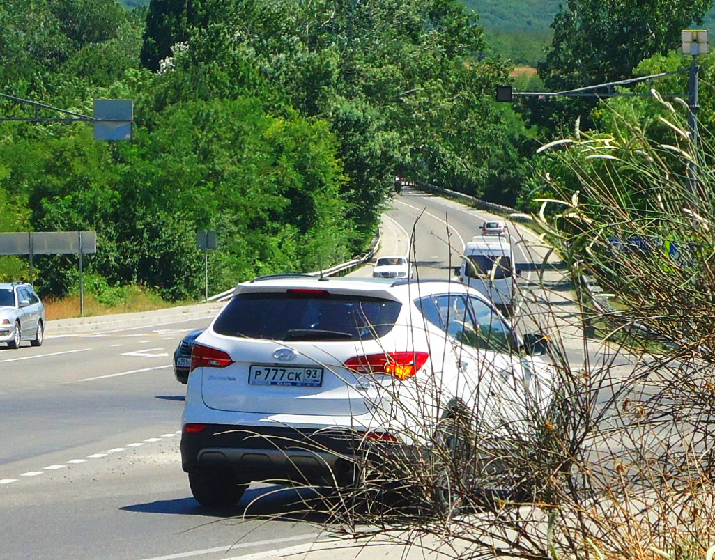 р 777 ск 93, Hyundai Santa Fe 3rd gen (Sport) (DM), 2012–2015