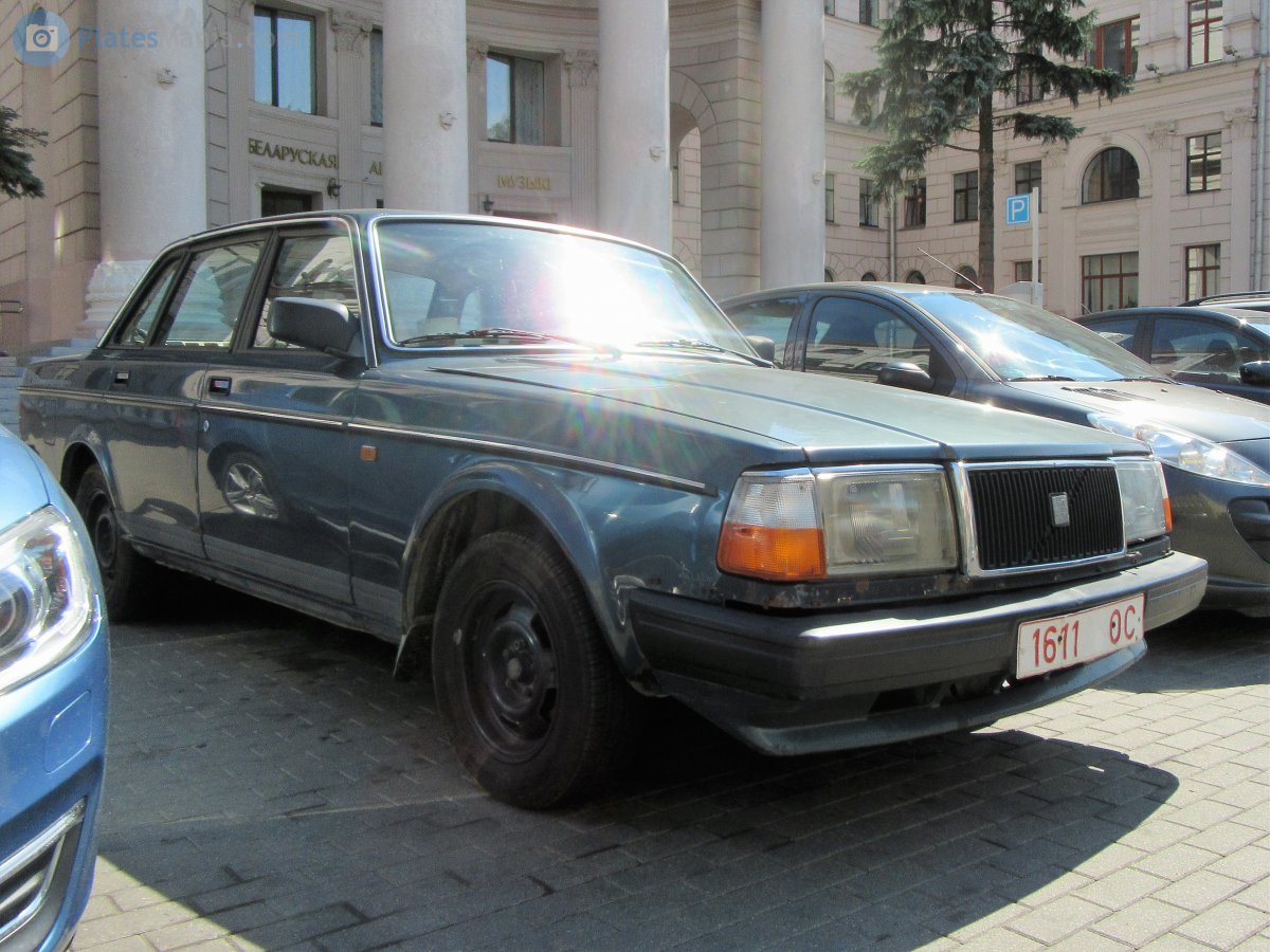 1611 OC, Volvo 240-Series 1st gen 4-door Sedan (244), facelift, 1978–1993