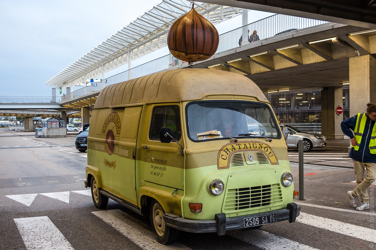 2509 SA 06, Renault Estafette 1st gen (X13), 1959–1980