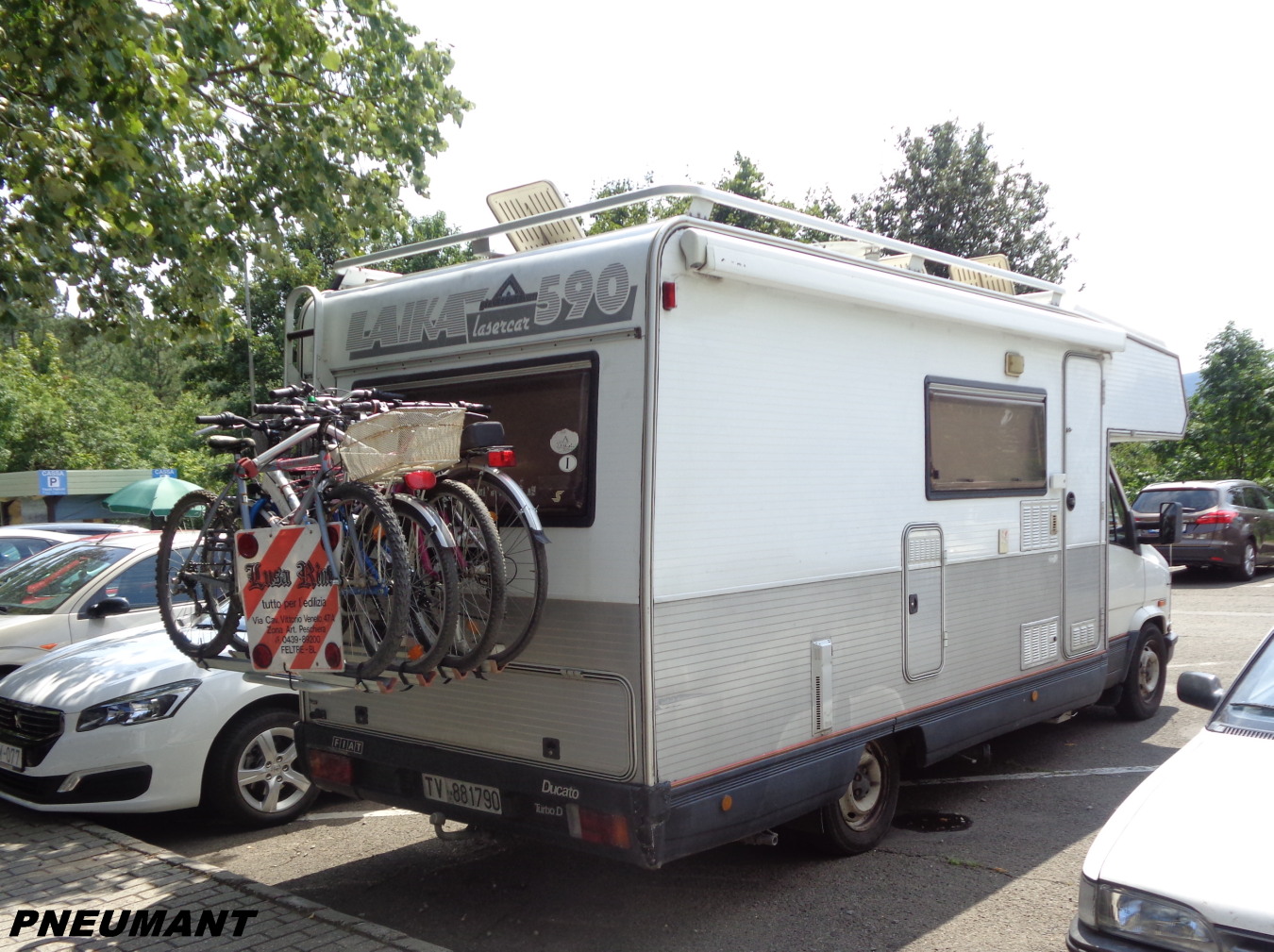 TV 881790, Laika Lasercar 