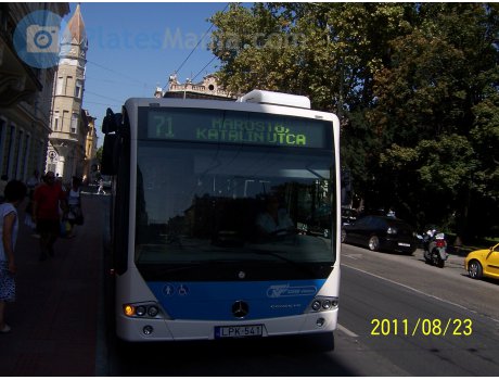 LPK-541, Mercedes-Benz Conecto