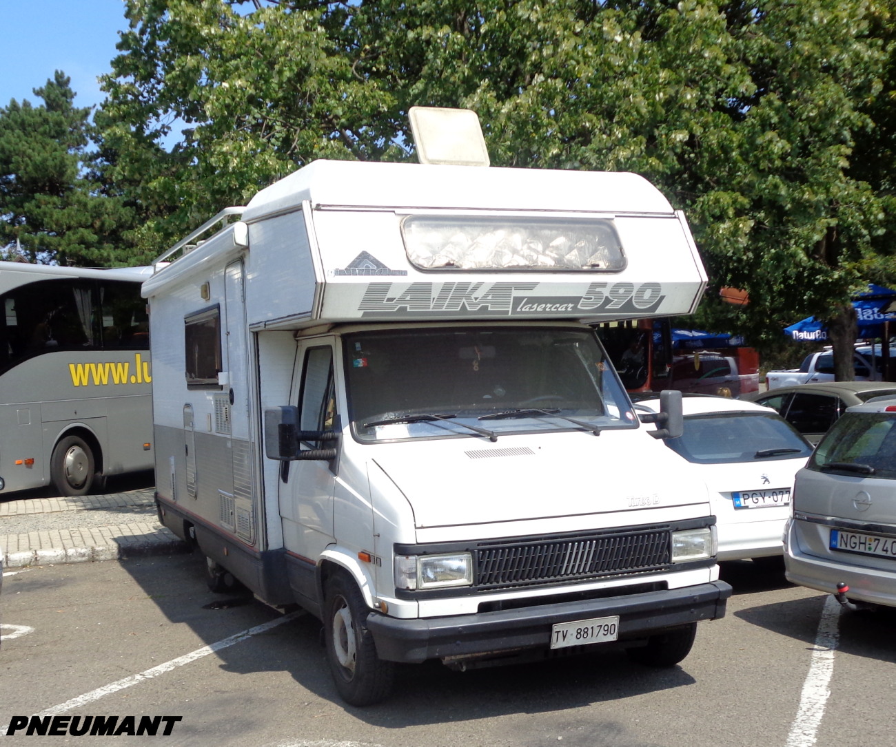 TV 881790, Laika Lasercar 