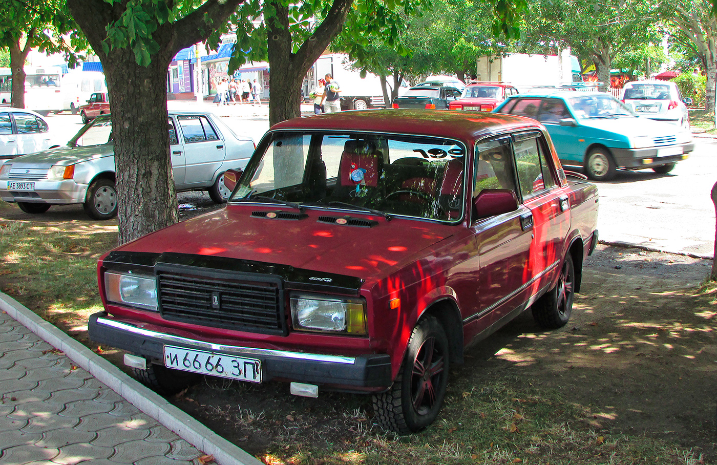 и 6666 ЗП, Lada (VAZ) 2107 Жигули (Nova / Riva / Signet / 1500), 1982–2014