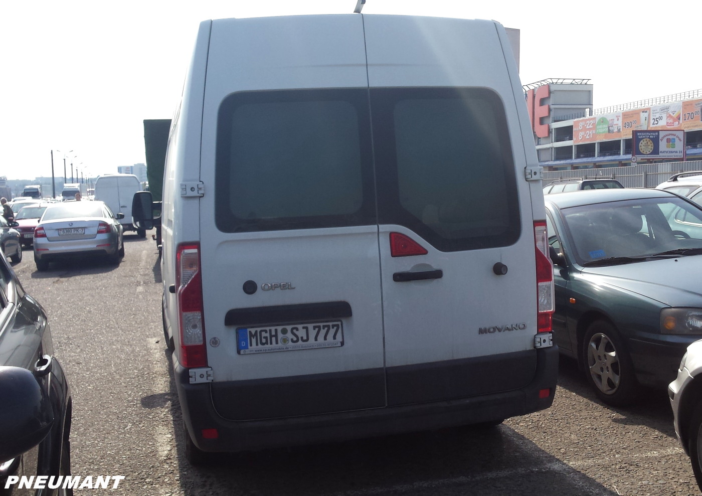 MGH SJ 777, Opel Movano 